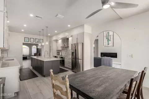 Kitchen - 1834 E Willow Tree Ct, Gilbert, AZ 85234 photo 1 of 4