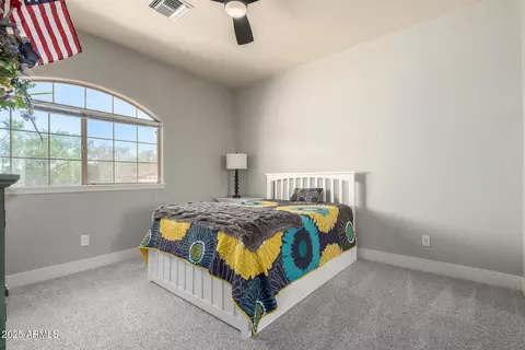 Bedroom - 1834 E Willow Tree Ct, Gilbert, AZ 85234 photo 5 of 8