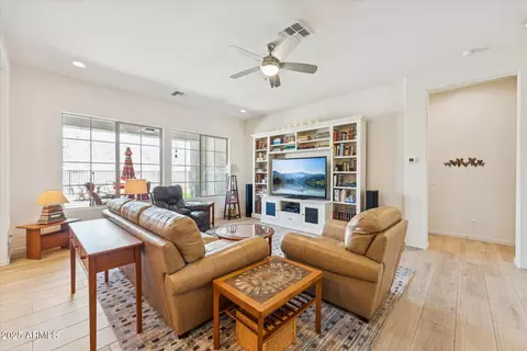 Living - 520 E Ashurst Dr, Phoenix, AZ 85048 photo 1 of 1