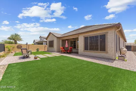 Exterior - 520 E Ashurst Dr, Phoenix, AZ 85048 photo 5 of 6