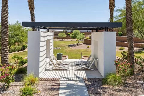 View/Area - 520 E Ashurst Dr, Phoenix, AZ 85048 photo 3 of 4