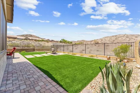 Exterior - 520 E Ashurst Dr, Phoenix, AZ 85048 photo 4 of 6