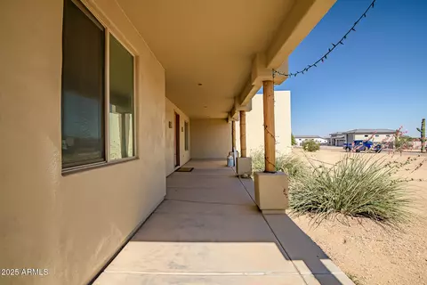 Exterior - 1032 E Dolores Rd, Phoenix, AZ 85086 photo 9 of 9