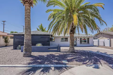 8137 E Indian School Rd, Scottsdale, AZ 85251