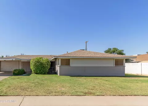 6009 W Medlock Dr, Glendale, AZ 85301