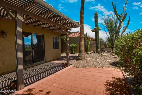 Exterior - 4225 E Sandia St, Phoenix, AZ 85044 photo 4 of 5