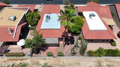 View/Area - 4225 E Sandia St, Phoenix, AZ 85044 photo 4 of 6