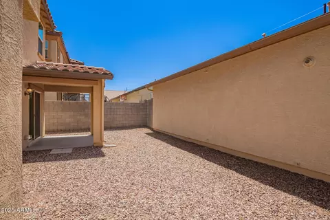 Exterior - 5113 E Greenway St E, Mesa, AZ 85205 photo 5 of 6