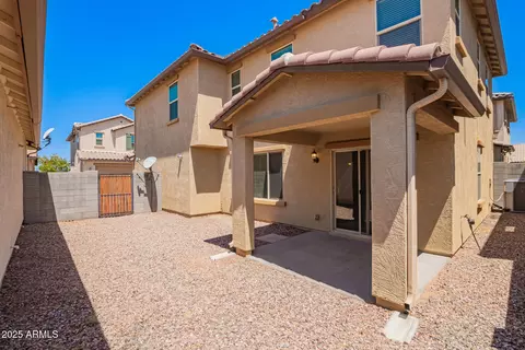Exterior - 5113 E Greenway St E, Mesa, AZ 85205 photo 4 of 6