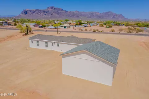 1978 S Starr Rd, Apache Junction, AZ 85119 photo 2