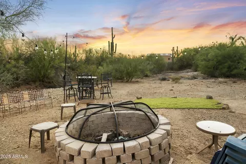 Exterior - 1943 E Paso Nuevo Dr, Phoenix, AZ 85086 photo 7 of 9