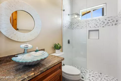 Bath - 1943 E Paso Nuevo Dr, Phoenix, AZ 85086 photo 4 of 5