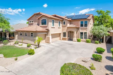 16218 W Gibson Ln, Goodyear, AZ 85338