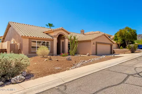 15226 S 14th Dr, Phoenix, AZ 85045 photo 5