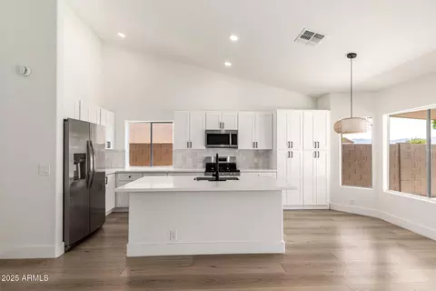 15226 S 14th Dr, Phoenix, AZ 85045 photo 15