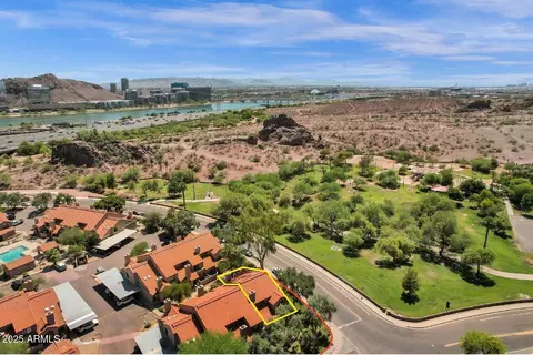 609 E Mesquite Cir #D132, Tempe, AZ 85288
