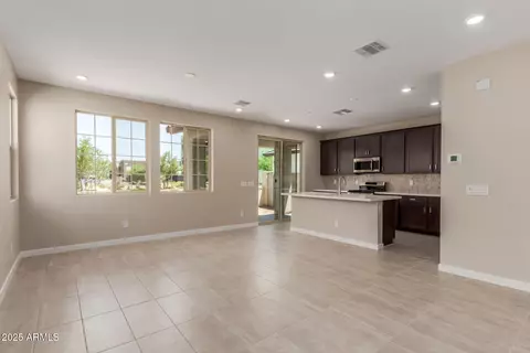 9412 E Sequence Ave, Mesa, AZ 85212 photo 6