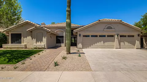 9112 E Palm Tree Dr, Scottsdale, AZ 85255