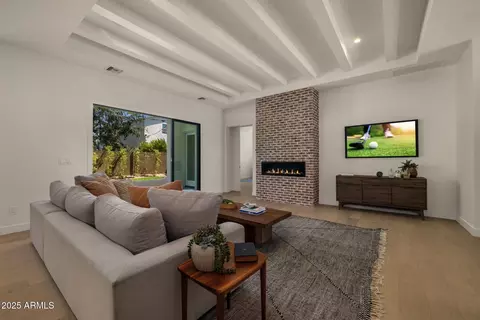4114 E Roma Ave, Phoenix, AZ 85018 photo 9