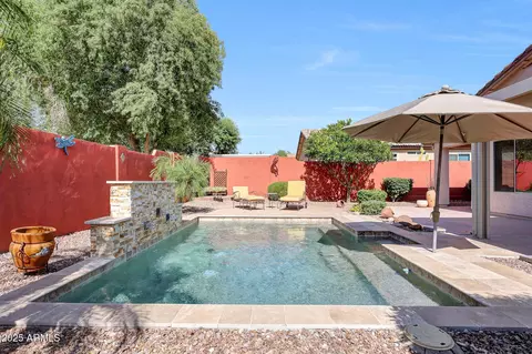 10786 W Chisholm Dr, Sun City, AZ 85373