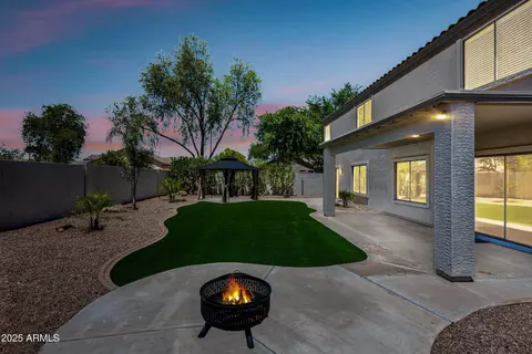 Exterior - 2881 Estrella Ct, Gilbert, AZ 85296 photo 3 of 9