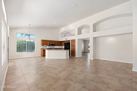 3550 E Topeka Dr, Phoenix, AZ 85050 photo 13