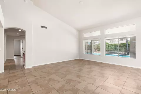 3550 E Topeka Dr, Phoenix, AZ 85050 photo 12