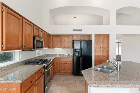 3550 E Topeka Dr, Phoenix, AZ 85050 photo 19
