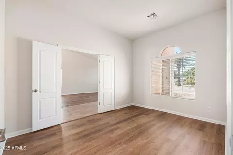 3550 E Topeka Dr, Phoenix, AZ 85050 photo 7