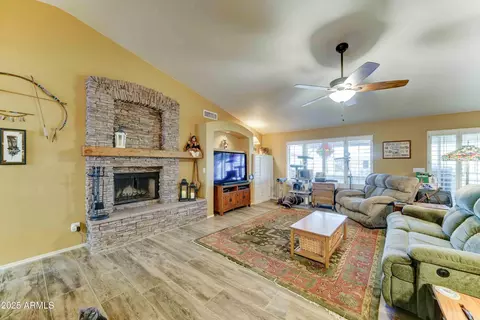 Living - 1704 S Barkley Rd, Apache Junction, AZ 85119 photo 1 of 4