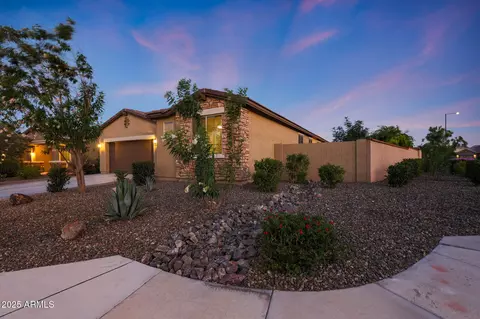 18835 W San Miguel Ave, Litchfield Park, AZ 85340