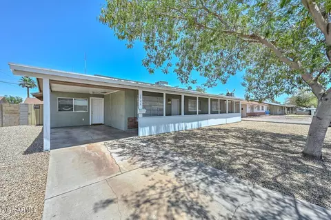 2922 W Citrus Way, Phoenix, AZ 85017