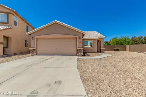 2018 N 104th Dr, Avondale, AZ 85392