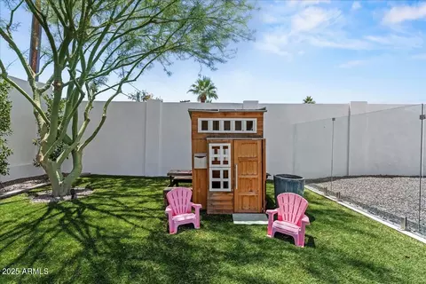 Exterior - 5301 N 43rd St, Phoenix, AZ 85018 photo 6 of 9