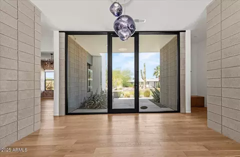 Entry Way - 5301 N 43rd St, Phoenix, AZ 85018 photo 1 of 1