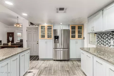 4013 E Delta Cir, Mesa, AZ 85206 photo 13