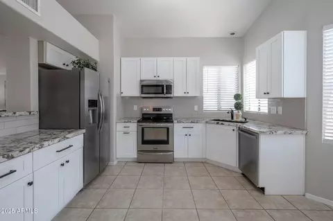 839 W Silver Creek Rd, Gilbert, AZ 85233