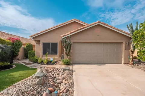 Exterior - 4253 E Raven Rd, Phoenix, AZ 85044 photo 2 of 21