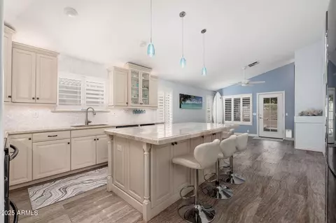 Kitchen - 4253 E Raven Rd, Phoenix, AZ 85044 photo 1 of 5