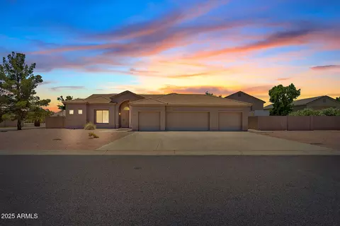 4701 W Fallen Leaf Ln, Glendale, AZ 85310