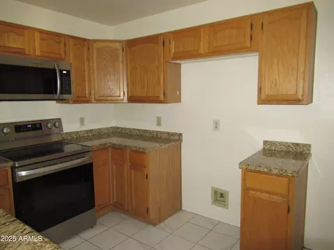 1450 E Laurel Ave, Gilbert, AZ 85234 photo 7