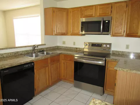 1450 E Laurel Ave, Gilbert, AZ 85234 photo 6