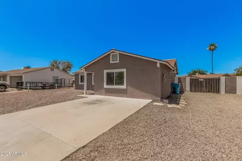 3056 N 68th Ln, Phoenix, AZ 85033 photo 3
