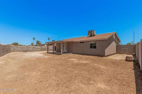 3056 N 68th Ln, Phoenix, AZ 85033 photo 31