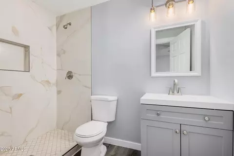 3056 N 68th Ln, Phoenix, AZ 85033 photo 18