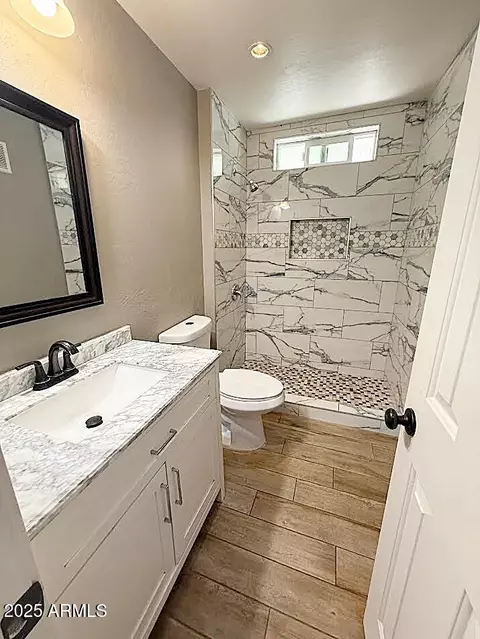 2611 Escuda Rd, Phoenix, AZ 85050 photo 9