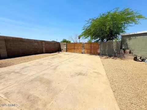 2611 Escuda Rd, Phoenix, AZ 85050 photo 15