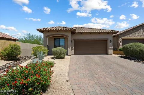 8820 E Ivy Cir, Mesa, AZ 85207