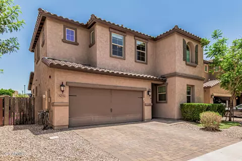 5051 S Moccasin Trl, Gilbert, AZ 85298