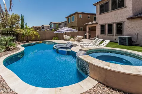 5051 S Moccasin Trl, Gilbert, AZ 85298